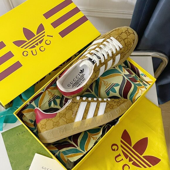 Adidas x Gucci Gazelle Sneaker Tan Monogram Womens - Picture 5 of 9